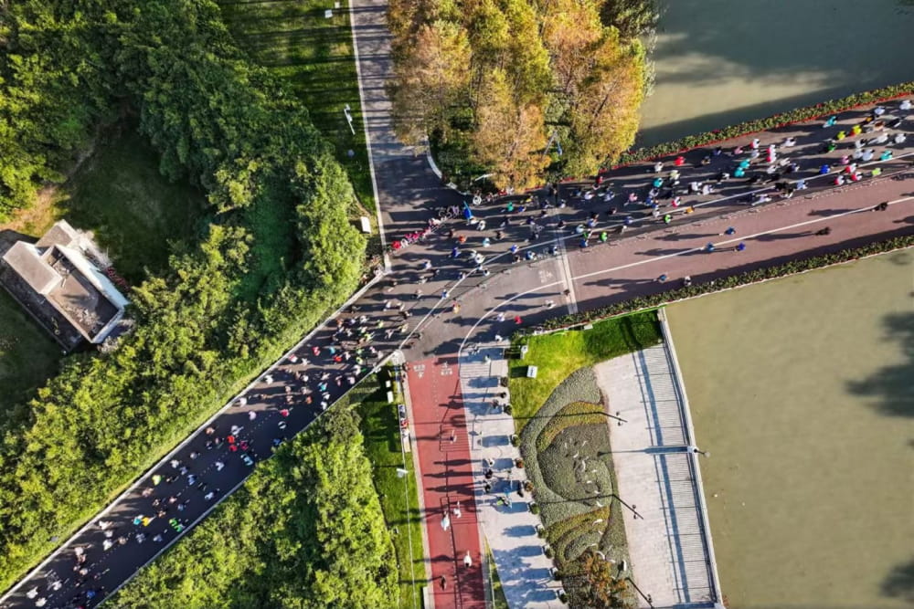 A group of participants from Shanghai's race