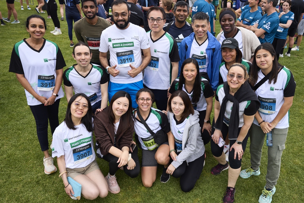 A group of participants from Sydney race